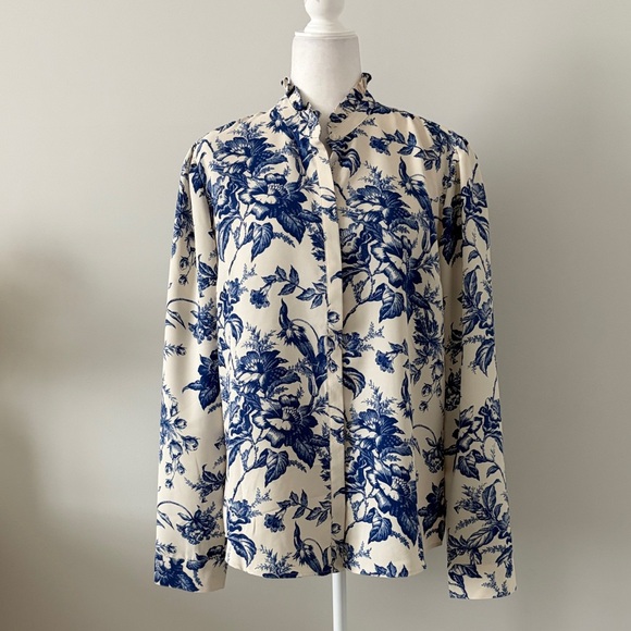 Express Tops - Express Women’s Blue Floral Blouse